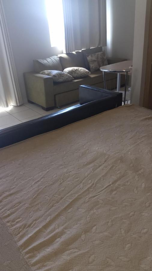 Golden dolphin Express 5pessoas mais 1 criança até 5 anos com toalhas e roupas de cama,lençóis, travesseiros e fronhas e 3 parques aquáticos termais limpeza impostos e taxas já incluso Caldas Novas Exterior foto